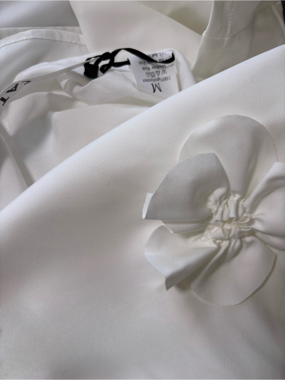 NWT Ansel White 3D Flower Ruffle Strap Dress Boutique Size Medium - Picture 8 of 8
